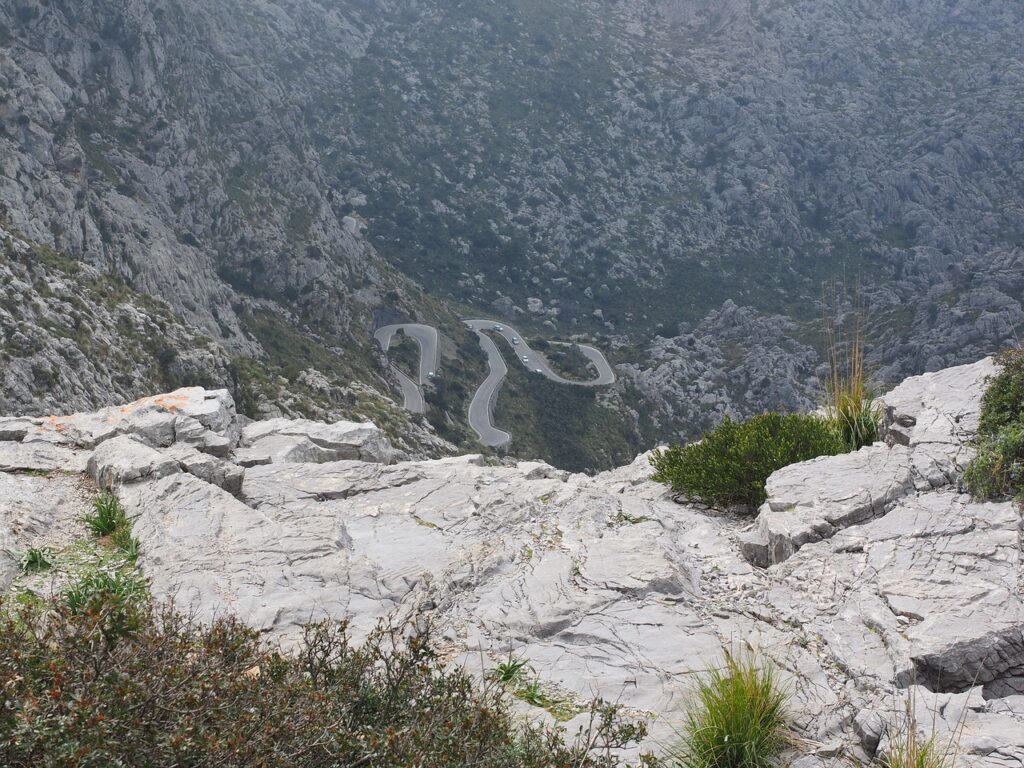 karst area, mallorca, serra de tramuntana, mountains, spain, nature, balearic islands, coll de rice, canyon, karst landscape, coll dels rice