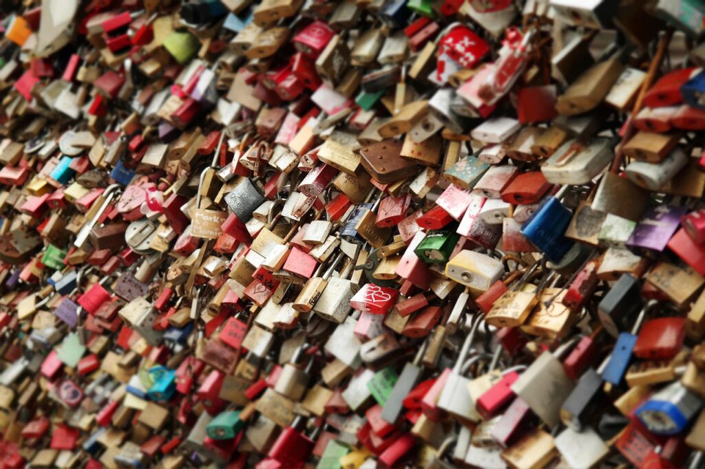 Datenschutz castles, padlocks, love lock, love, symbol, landmark, bridge, tourism, to travel, valentine's day, love lock, love, love, love, love, love, bridge, valentine's day, valentine's day, valentine's day, valentine's day, valentine's day